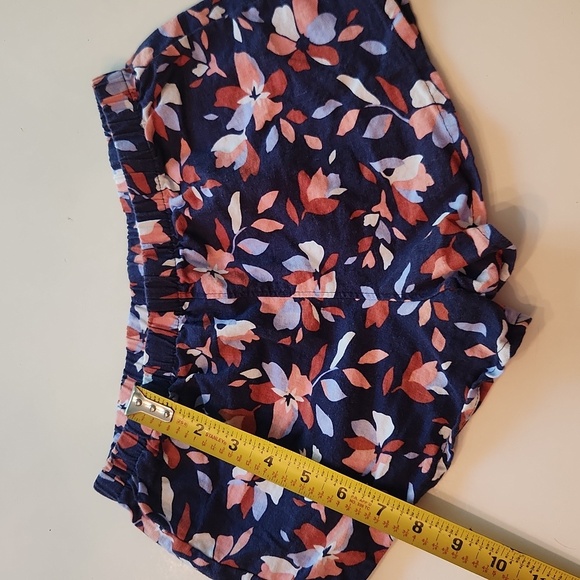 Vince Camuto Navy Blue Floral Linen Peplum Tank And Shorts Set Size 10 - Picture 6 of 9